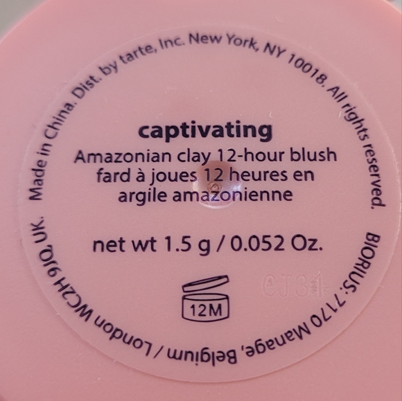 ⭐️HP⭐️TARTE -Amazonian Clay 12 Hour Longwear Powder Blush - Picture 9 of 9
